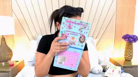 Snapshot of lexxi_gb chatting on 02.20.26 lexxi_gb online show from 02.20.26