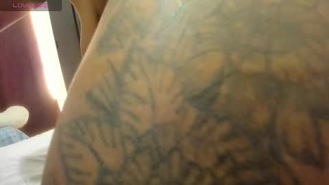 Snapshot of lexxi_ross chatting on 10.31.25 LEXXI online show from 10.31.25