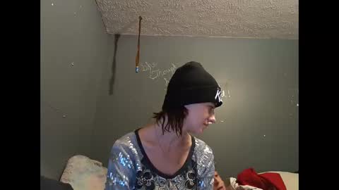 Snapshot of lexxndemm chatting on 12.04.24 lexxndemm online show from 12.04.24