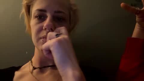 Snapshot of lexxndemm chatting on 02.08.25 lexxndemm online show from 02.08.25