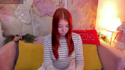 Snapshot of lexxxyone chatting on 01.05.25 lexxxyone online show from 01.05.25