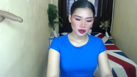 Snapshot of lexy_lorey chatting on 10.08.25 lexy_lorey online show from 10.08.25