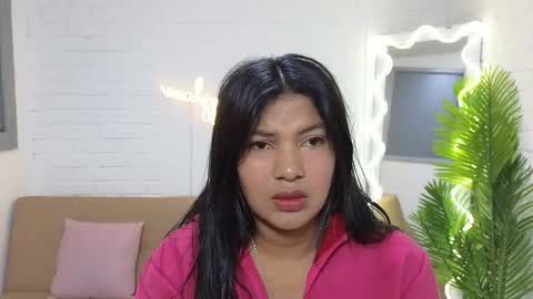 Snapshot of lexy_tay chatting on 10.19.25 lexy_tay online show from 10.19.25