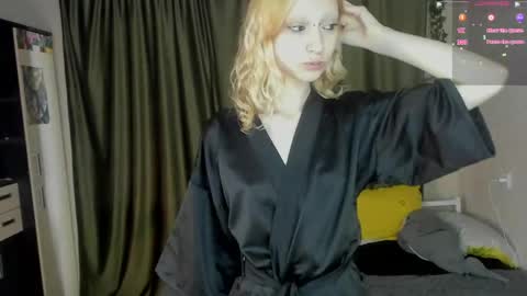 Snapshot of lexy_woorhez chatting on 05.27.26 Lexy online show from 05.27.26