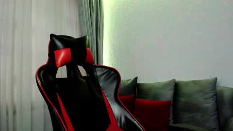 Snapshot of lexydavis chatting on 12.01.24 Lexy Davis online show from 12.01.24