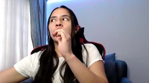 Snapshot of lexydavis chatting on 12.27.24 Lexy Davis online show from 12.27.24