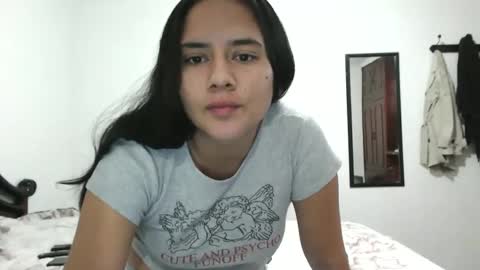Snapshot of lexydavis chatting on 01.30.25 Lexy Davis online show from 01.30.25