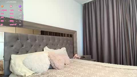 lexydivine online show from 10.17.25