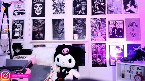 LexyJoyce online show from 12.04.25