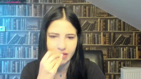 lexyswett online show from 11.10.25