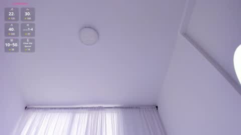 Leya online show from 11.13.25