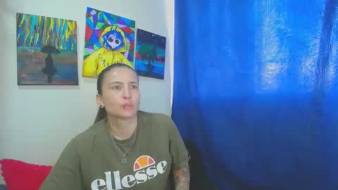 Snapshot of leyla_horny_bg chatting on 11.10.25 leyla_horny_bg online show from 11.10.25