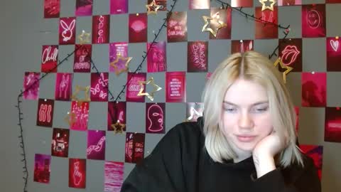 Leyla online show from 12.20.25