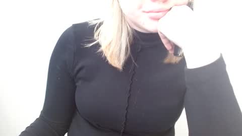 Leyla online show from 05.30.26