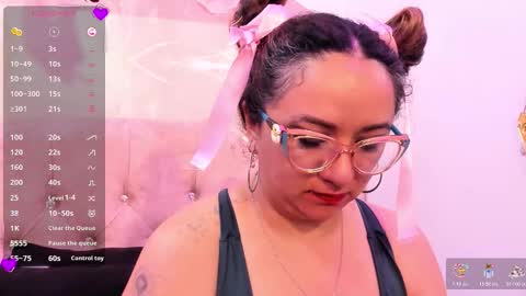 Leyla smithh online show from 10.30.25