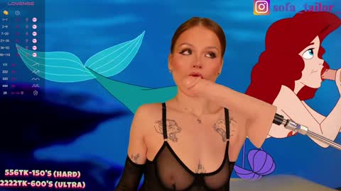 Snapshot of leylabrooklyn chatting on 01.19.25 Sofa 3 online show from 01.19.25