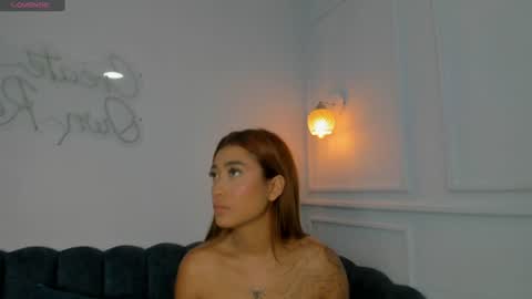 Snapshot of leylarusso chatting on 06.20.26 Leyla online show from 06.20.26