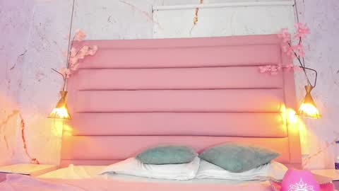 LEZY online show from 10.05.25