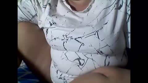 lhiannash33 online show from 04.21.26