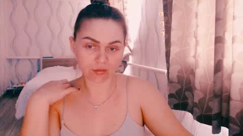 Snapshot of li_lit chatting on 02.17.26 li_lit online show from 02.17.26