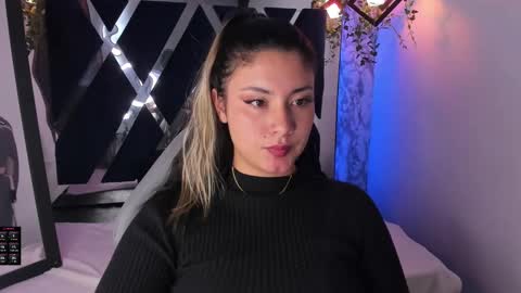 Lia  online show from 01.04.25