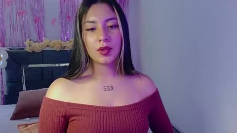 Snapshot of lia_14_ chatting on 10.16.25 Lia online show from 10.16.25