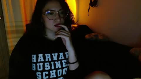 Snapshot of lia_ana_ chatting on 05.21.26 liliana online show from 05.21.26
