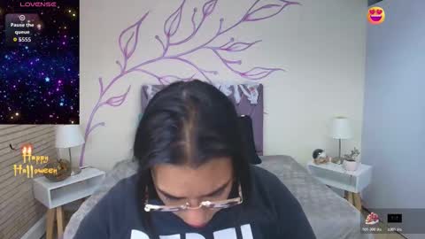 Snapshot of lia_blake_ chatting on 11.01.25 LIA online show from 11.01.25