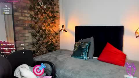  LIA  online show from 03.12.26