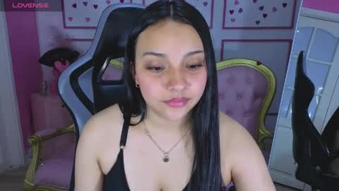 Snapshot of lia_harper_t chatting on 05.31.26 lia_harper_t online show from 05.31.26