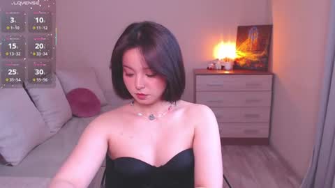 Snapshot of lia_hetty chatting on 06.11.26 L I A online show from 06.11.26