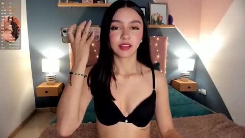 Lia online show from 09.22.25