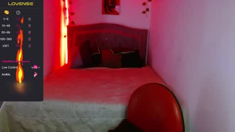 lia spicy   ig online show from 03.30.26