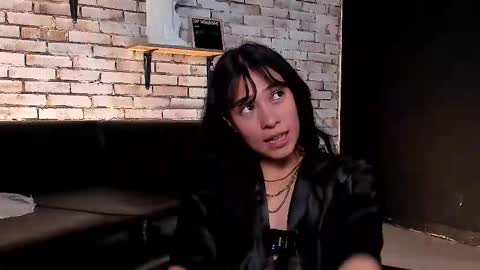 Snapshot of lia_owo chatting on 03.10.25 Liana online show from 03.10.25