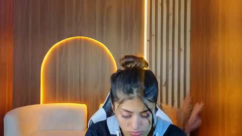 Snapshot of lia_queen_tx chatting on 07.03.26 Online 1400 - 2100 online show from 07.03.26