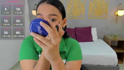 Lia  online show from 12.31.24