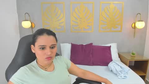 Lia  online show from 01.04.25