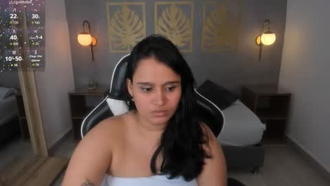 Lia  online show from 10.14.25