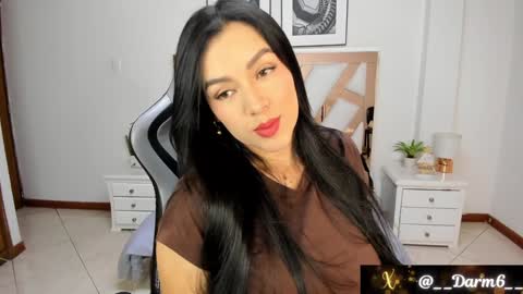 Snapshot of lia_simons chatting on 12.31.24 Alejandra online show from 12.31.24