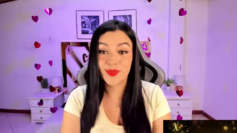 Snapshot of lia_simons chatting on 02.12.25 Alejandra online show from 02.12.25