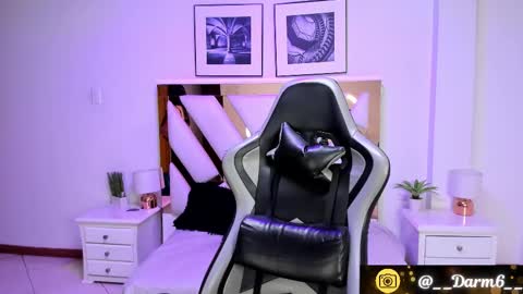 Snapshot of lia_simons chatting on 03.10.25 Alejandra online show from 03.10.25