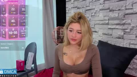 lia summer1 online show from 12.22.25