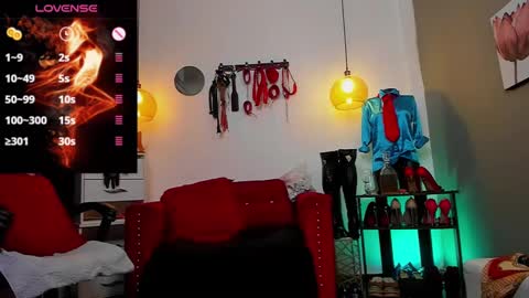 Lia Taylor online show from 03.10.25