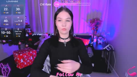 Lia online show from 12.25.24