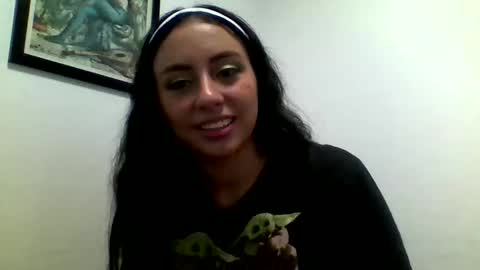 Snapshot of liaa_cute_ chatting on 12.11.24 lia online show from 12.11.24