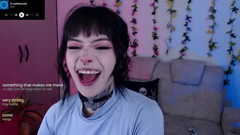 Snapshot of liaa_rodriguezz chatting on 11.06.25 Liaa online show from 11.06.25