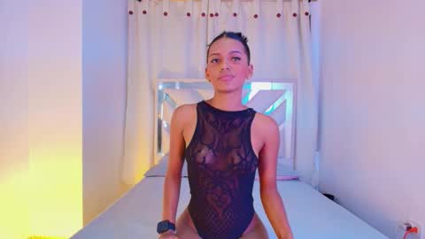 Snapshot of liaa_taylor1 chatting on 03.25.26 Lia online show from 03.25.26