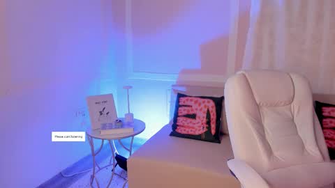 Lia online show from 02.12.26