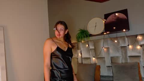 Snapshot of liaamoretti__ chatting on 05.25.26 L I A online show from 05.25.26