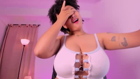 liaa moretzz online show from 12.04.25